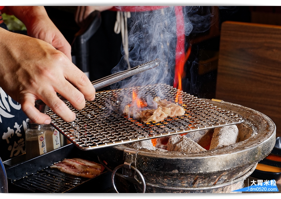 桃園中壢美食│桃園中壢燒肉吃到飽推薦,田季發爺桃園中壢店,全新裝潢登場,燒肉吃到飽469/569/699,美國霜降牛/鹽蔥牛舌/松阪豬/生蠔/薑母鴨火鍋/哈根達斯冰淇淋,通通無限吃到飽！桃園燒肉吃到飽推薦,中壢吃到飽推薦,