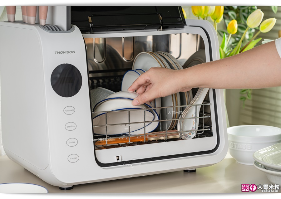 法國 Thomson 三合一UV殺菌智能烘乾機。一台抵六台的家用小型殺菌烘碗機！│iCook愛料理市集-廚具開箱(十)@大胃米粒DAVID+MILLY
