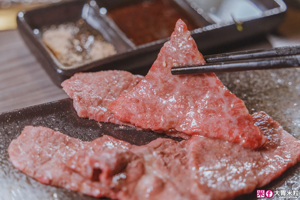 桃園高CP值燒肉套餐│川三上選燒肉桃園店(菜單)│連YT大胃王都讚不絕口的高CP值燒肉~聚餐推薦│一次品嚐日美澳和牛│桃園燒肉推薦│桃園烤肉聚餐推薦