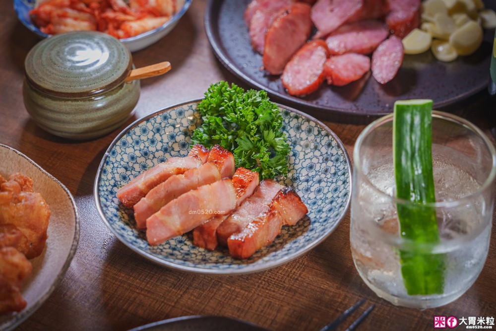 最強中永和日本酒專賣│四貝串燒居酒屋(菜單)│職人老闆老闆娘都是「國際唎酒師」上百款日本酒加串燒料理連木曜阿公都大推│捷運永安市場站美食推薦│永和居酒屋推薦