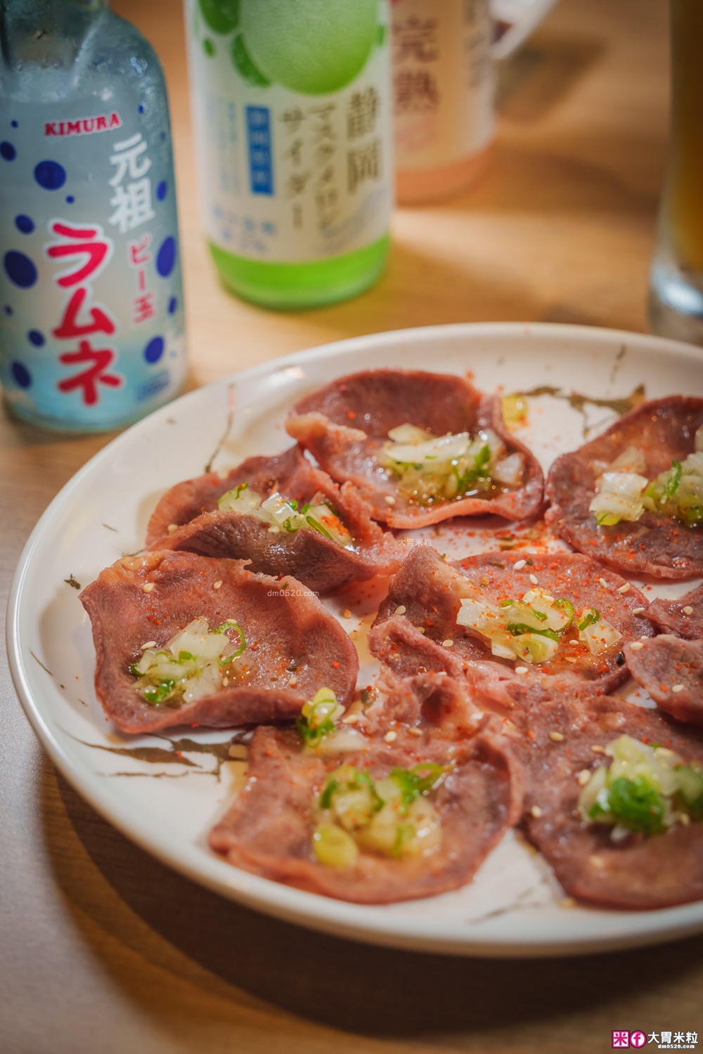 桃園中壢美食│海柒居酒屋(菜單)│高CP值串燒+生魚海鮮丼飯+牛筋味噌鍋│中壢深夜食堂~下班就來這聚餐微醺│中壢居酒屋推薦│中壢宵夜推薦