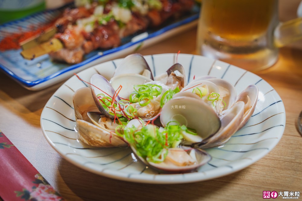 桃園中壢美食│海柒居酒屋(菜單)│高CP值串燒+生魚海鮮丼飯+牛筋味噌鍋│中壢深夜食堂~下班就來這聚餐微醺│中壢居酒屋推薦│中壢宵夜推薦