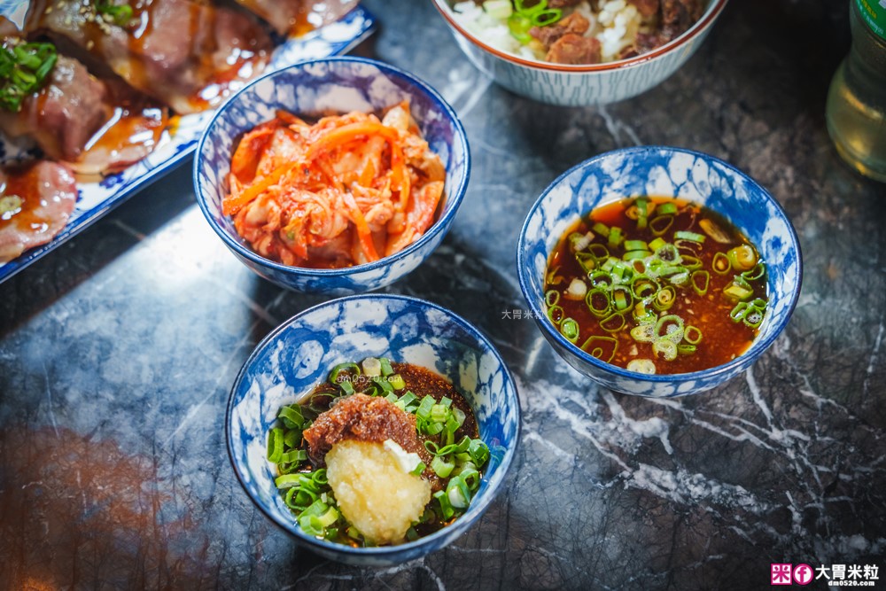 全台首創魷魚螺肉蒜湯火鍋吃到飽│石撈麻辣鴛鴦鍋(菜單)│現切牛小排+鮮蚵+獨家火鍋料通通698元無限吃│台北麻辣鍋吃到飽推薦│松江南京站火鍋推薦