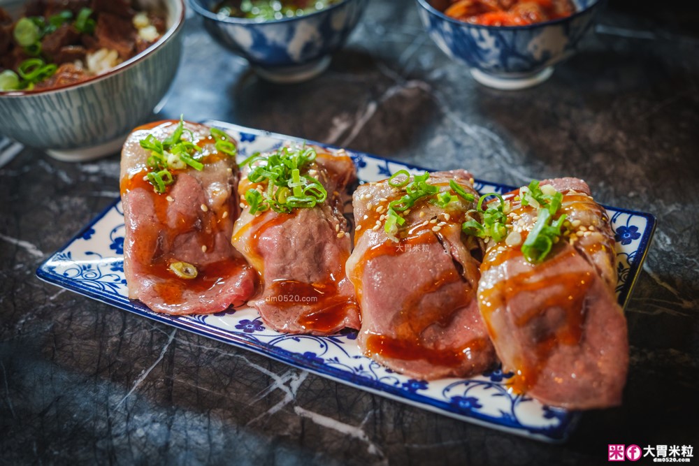 全台首創魷魚螺肉蒜湯火鍋吃到飽│石撈麻辣鴛鴦鍋(菜單)│現切牛小排+鮮蚵+獨家火鍋料通通698元無限吃│台北麻辣鍋吃到飽推薦│松江南京站火鍋推薦