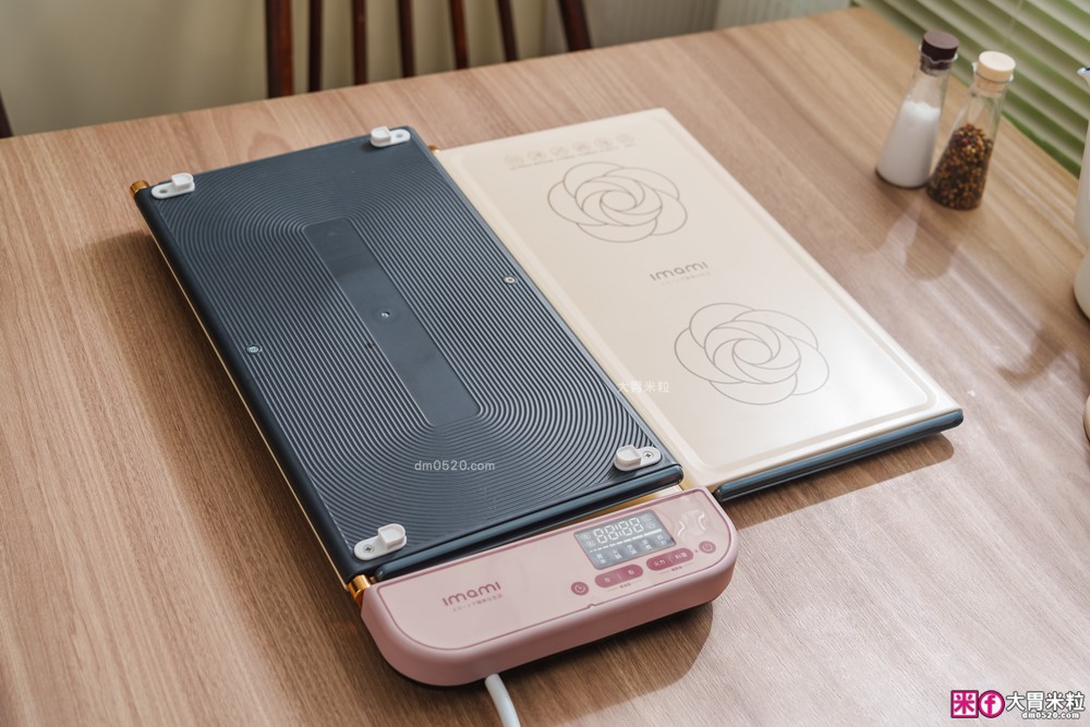 秋冬飯菜永遠熱呼呼！開箱實測「imami 暖食樂PRO」第二代雙效智能加熱飯菜保溫板│不挑器皿保溫+黑晶電陶爐加熱～一板多用