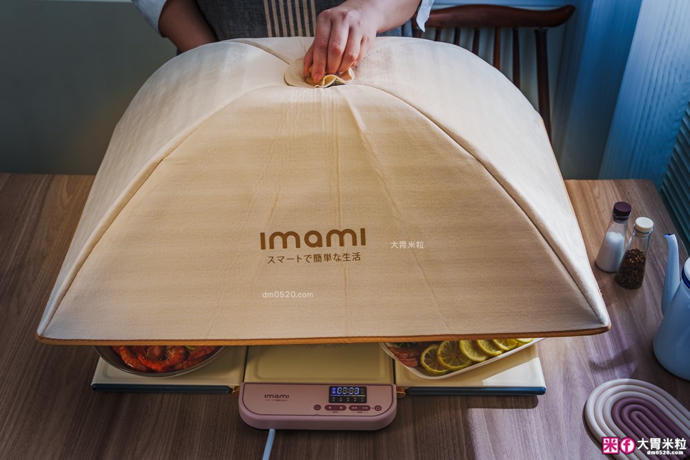 秋冬飯菜永遠熱呼呼！開箱實測「imami 暖食樂PRO」第二代雙效智能加熱飯菜保溫板│不挑器皿保溫+黑晶電陶爐加熱～一板多用