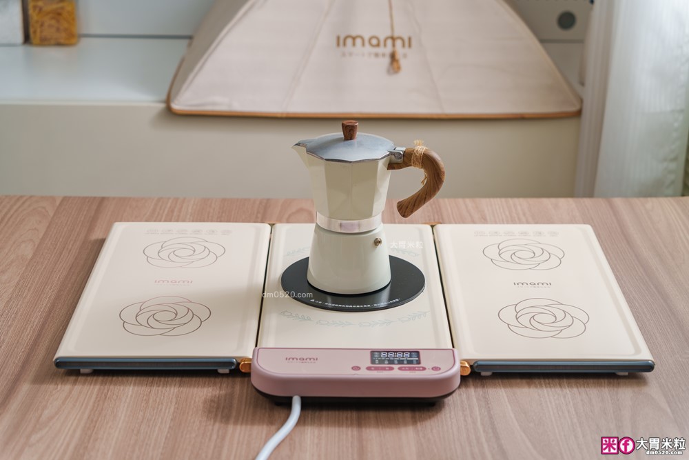 秋冬飯菜永遠熱呼呼！開箱實測「imami 暖食樂PRO」第二代雙效智能加熱飯菜保溫板│不挑器皿保溫+黑晶電陶爐加熱～一板多用