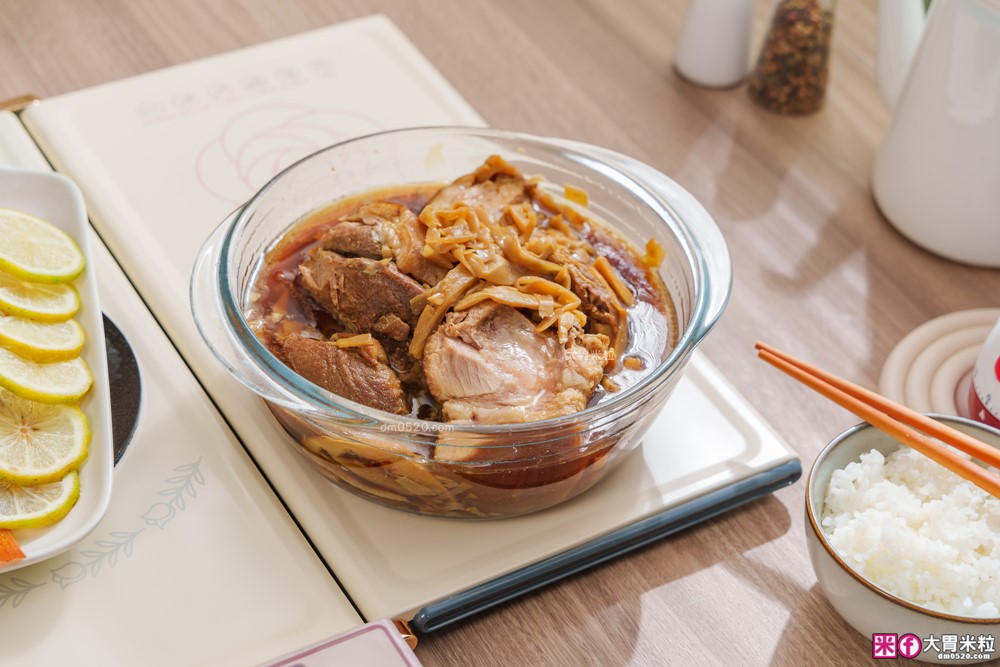 秋冬飯菜永遠熱呼呼！開箱實測「imami 暖食樂PRO」第二代雙效智能加熱飯菜保溫板│不挑器皿保溫+黑晶電陶爐加熱～一板多用