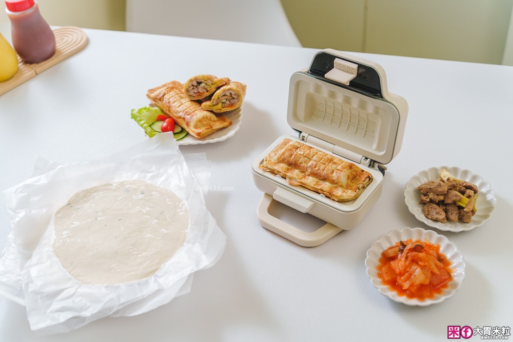 早餐新革命「MATURE美萃 MINI食光陶瓷熱壓機」開箱｜忙碌上班族省時救星，一片吐司也能玩出百變花樣