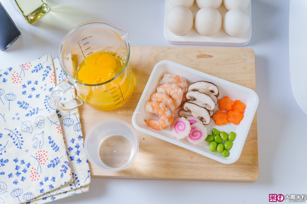 開箱】Tefal 特福 IH 熱旋球釜電子鍋6人份｜一鍋煮飯、燉湯、蒸炊、煮粥樣樣來！懶人料理也能端出職人級水準│iCook愛料理市集-廚具開箱(三一)