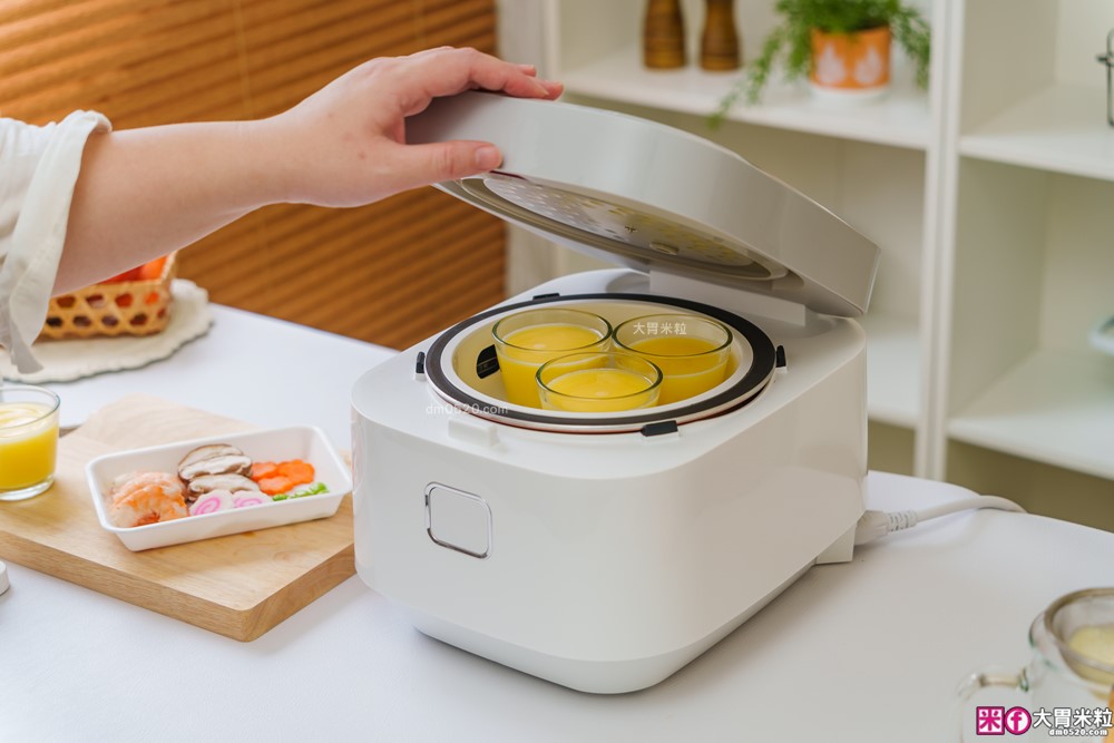 開箱】Tefal 特福 IH 熱旋球釜電子鍋6人份｜一鍋煮飯、燉湯、蒸炊、煮粥樣樣來！懶人料理也能端出職人級水準│iCook愛料理市集-廚具開箱(三一)