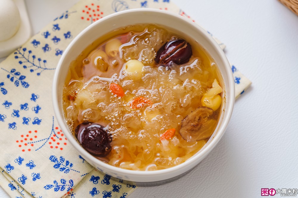 開箱】Tefal 特福 IH 熱旋球釜電子鍋6人份｜一鍋煮飯、燉湯、蒸炊、煮粥樣樣來！懶人料理也能端出職人級水準│iCook愛料理市集-廚具開箱(三一)