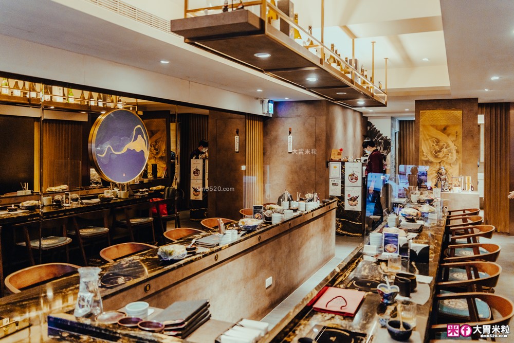 火鍋界愛馬仕推出松葉蟹套餐囉│二本松涮涮屋(菜單)│大啖松葉蟹五吃~桌邊服務全程免動手│台北大安區美食推薦