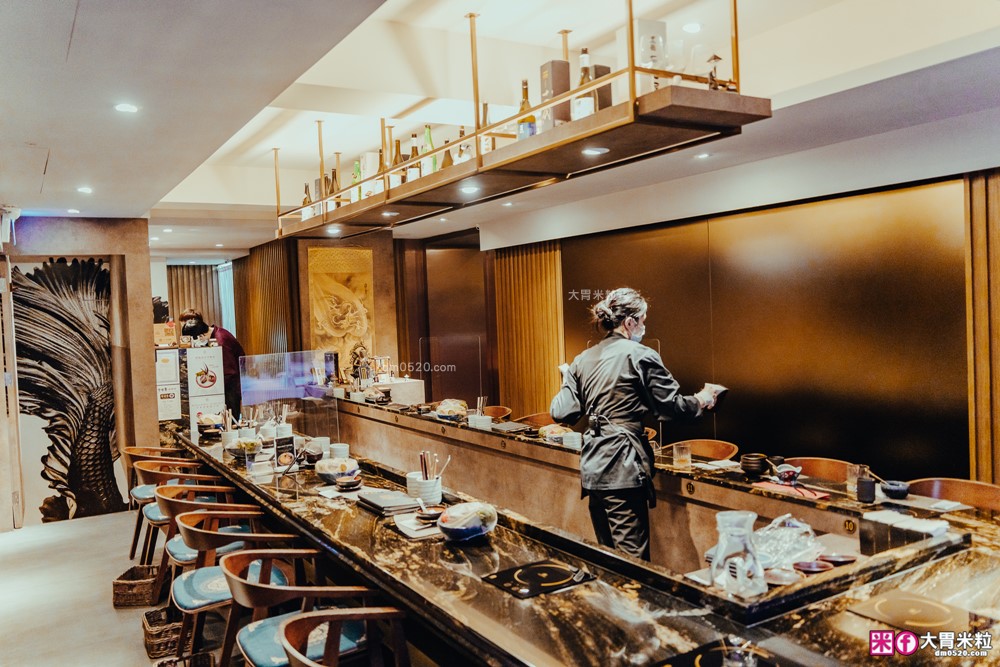 火鍋界愛馬仕推出松葉蟹套餐囉│二本松涮涮屋(菜單)│大啖松葉蟹五吃~桌邊服務全程免動手│台北大安區美食推薦