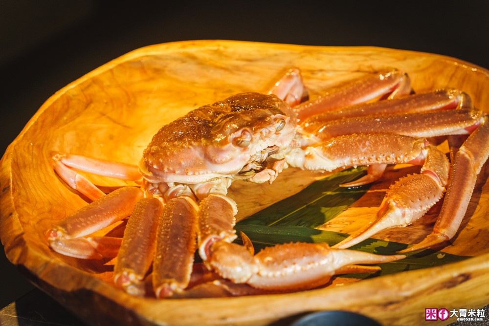 火鍋界愛馬仕推出松葉蟹套餐囉│二本松涮涮屋(菜單)│大啖松葉蟹五吃~桌邊服務全程免動手│台北大安區美食推薦