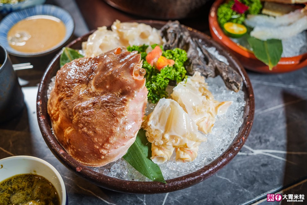 火鍋界愛馬仕推出松葉蟹套餐囉│二本松涮涮屋(菜單)│大啖松葉蟹五吃~桌邊服務全程免動手│台北大安區美食推薦