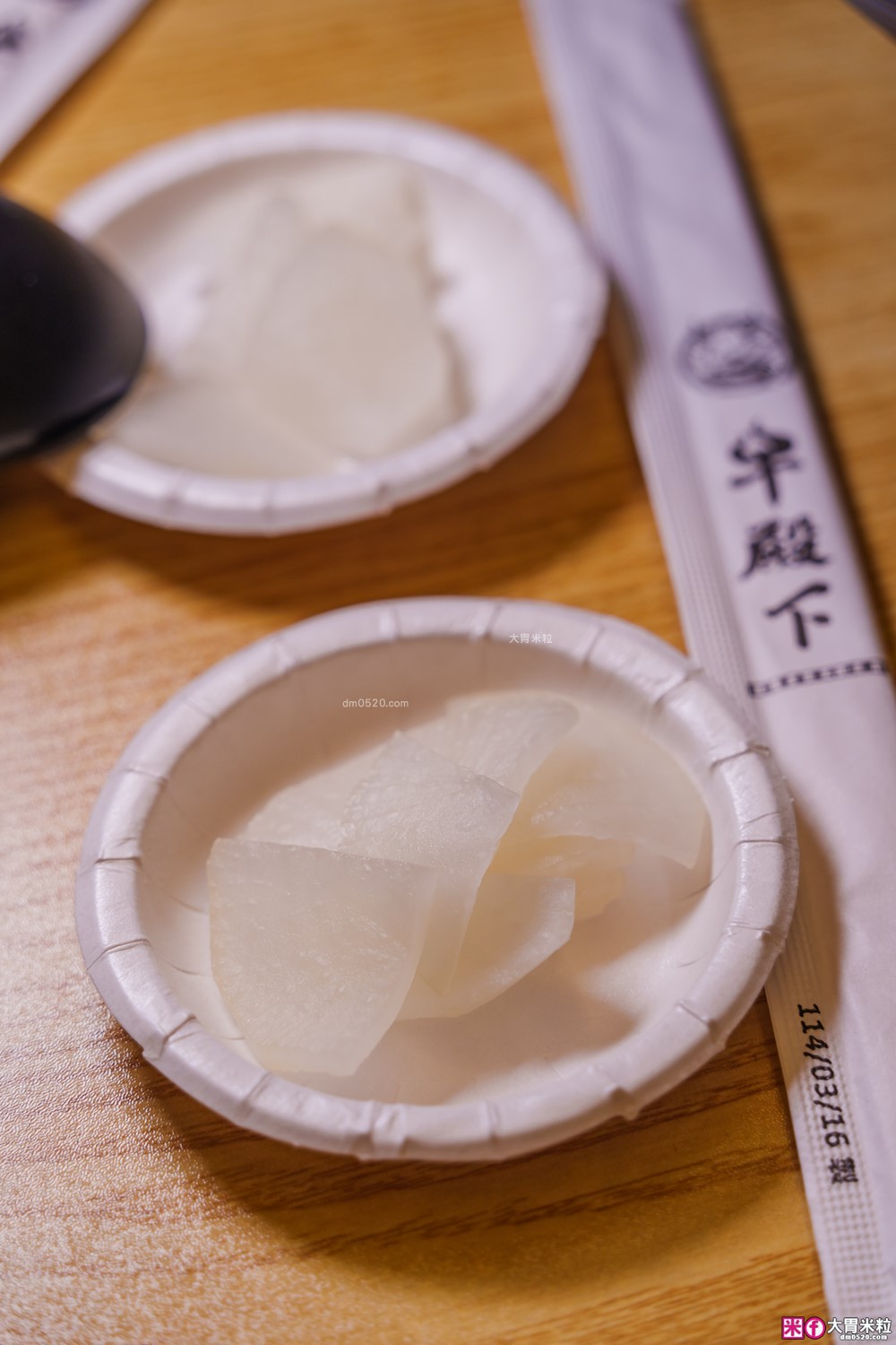 台北東區必吃人氣牛肉麵「牛殿下」秘傳金湯半筋半肉麵+秘製赤油乾拌麵│頂級牛頰肉軟嫩入口即化│忠孝敦化站美食推薦