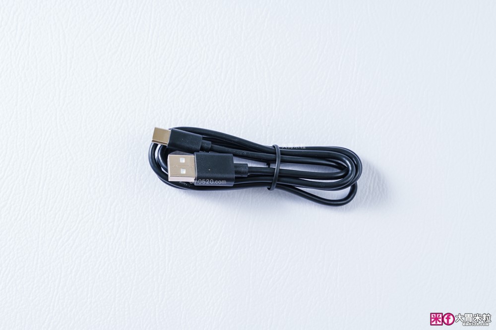 露營旅行必備移動式咖啡館|MATURE GoBrew 行野全自動咖啡機|煮水研磨沖煮一機搞定| 旅行咖啡神器|隨身咖啡機推薦 露營旅行必備移動式咖啡館|MATURE GoBrew 行野全自動咖啡機|煮水研磨沖煮一機搞定| 旅行咖啡神器|隨身咖啡機推薦