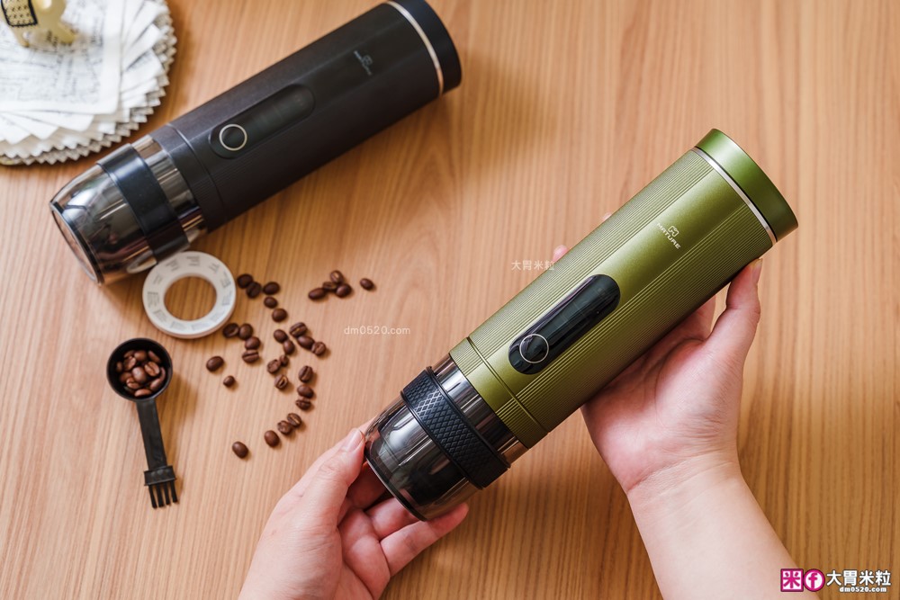 露營旅行必備移動式咖啡館｜MATURE GoBrew 行野全自動咖啡機｜煮水研磨沖煮一機搞定｜ 旅行咖啡神器｜隨身咖啡機推薦