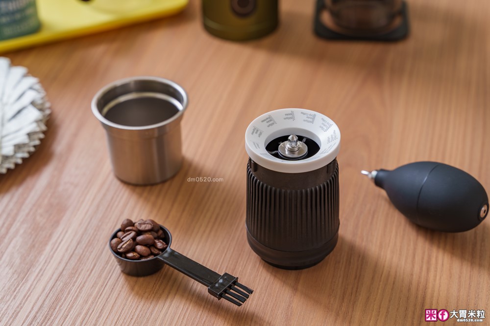 露營旅行必備移動式咖啡館|MATURE GoBrew 行野全自動咖啡機|煮水研磨沖煮一機搞定| 旅行咖啡神器|隨身咖啡機推薦 露營旅行必備移動式咖啡館|MATURE GoBrew 行野全自動咖啡機|煮水研磨沖煮一機搞定| 旅行咖啡神器|隨身咖啡機推薦