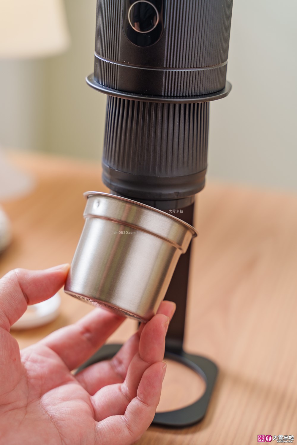 露營旅行必備移動式咖啡館｜MATURE GoBrew 行野全自動咖啡機｜煮水研磨沖煮一機搞定｜ 旅行咖啡神器｜隨身咖啡機推薦