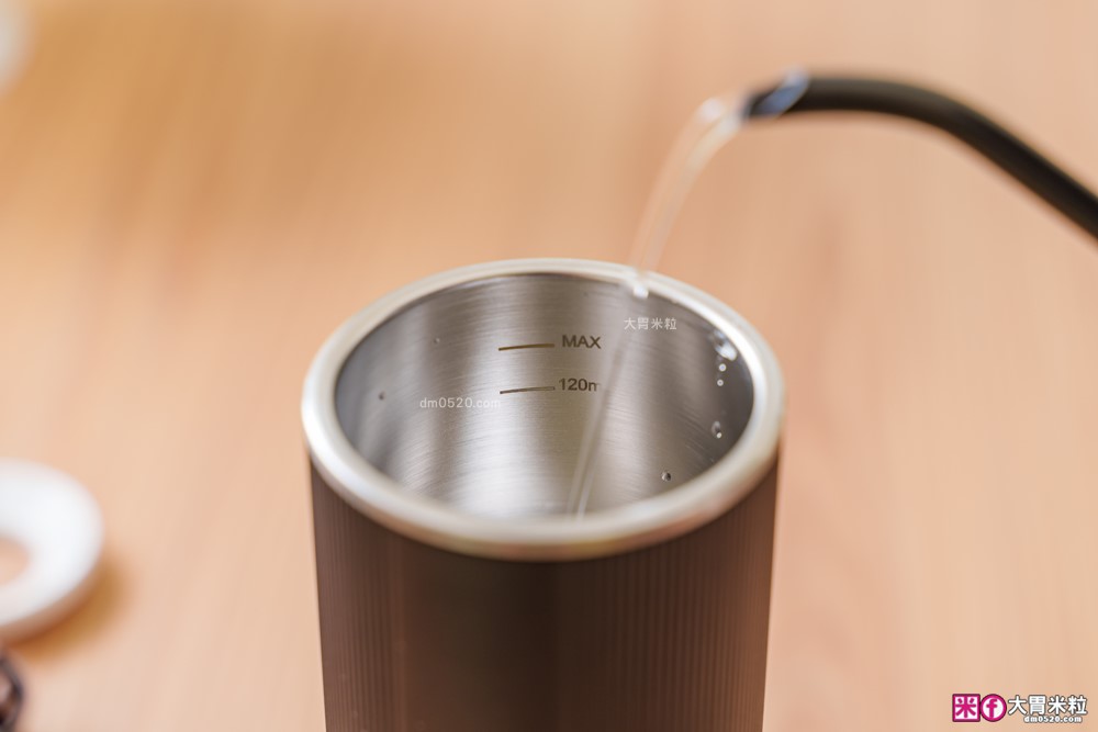 露營旅行必備移動式咖啡館|MATURE GoBrew 行野全自動咖啡機|煮水研磨沖煮一機搞定| 旅行咖啡神器|隨身咖啡機推薦 露營旅行必備移動式咖啡館|MATURE GoBrew 行野全自動咖啡機|煮水研磨沖煮一機搞定| 旅行咖啡神器|隨身咖啡機推薦