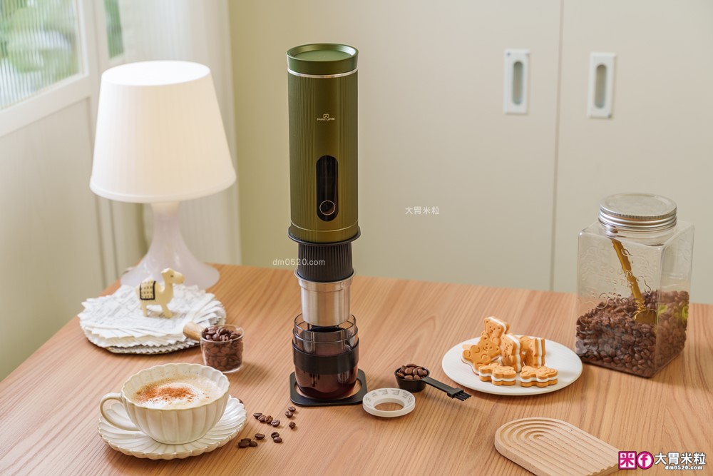 露營旅行必備移動式咖啡館｜MATURE GoBrew 行野全自動咖啡機｜煮水研磨沖煮一機搞定｜ 旅行咖啡神器｜隨身咖啡機推薦