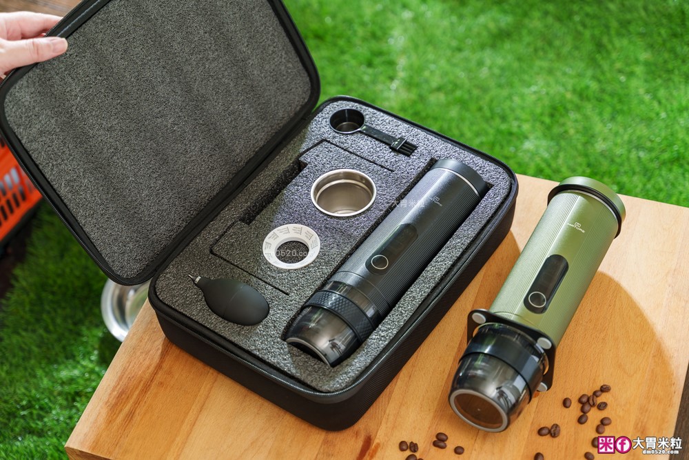 露營旅行必備移動式咖啡館｜MATURE GoBrew 行野全自動咖啡機｜煮水研磨沖煮一機搞定｜ 旅行咖啡神器｜隨身咖啡機推薦