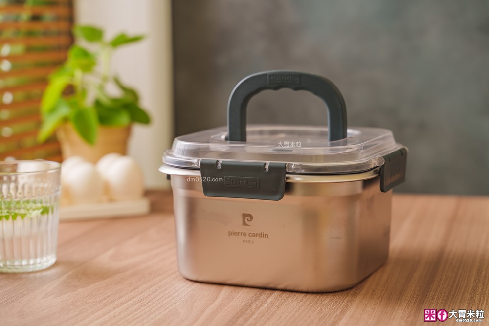 不鏽鋼保鮮盒萬用鍋推薦「Pierre Cardin 保鮮煮義鍋」蒸煮炸烤+保鮮全搞定│可拆卸手把~家用露營折疊鍋推薦│iCook愛料理市集-廚具開箱(32)