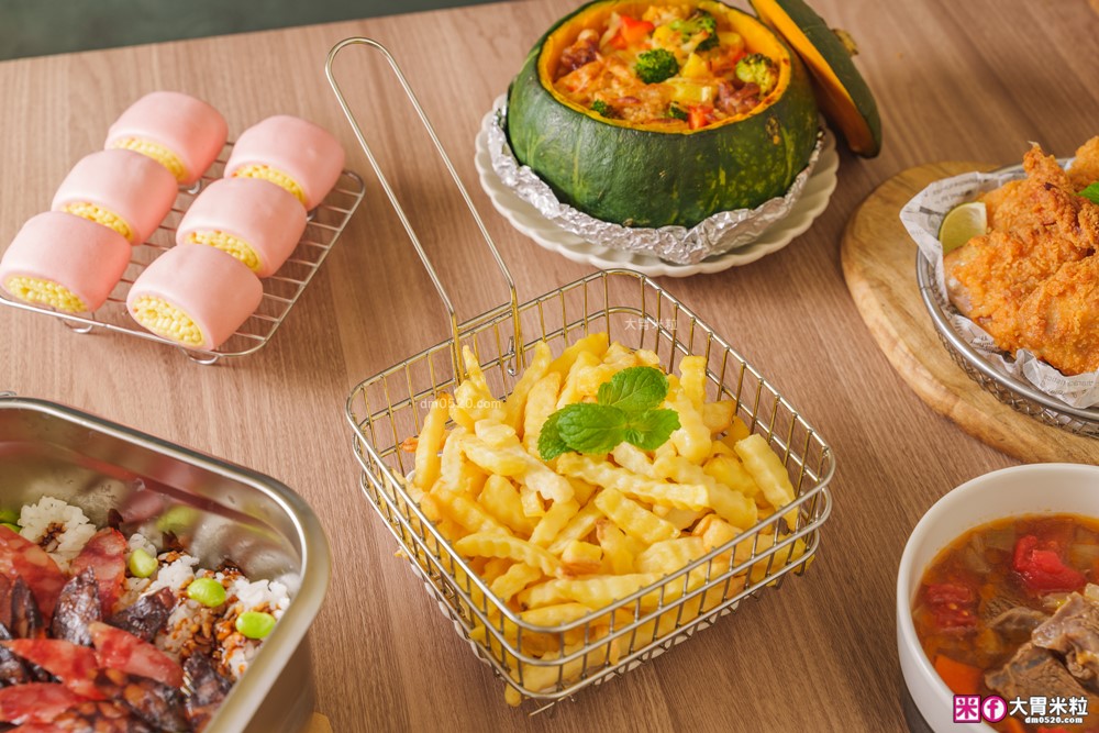 不鏽鋼保鮮盒萬用鍋推薦「Pierre Cardin 保鮮煮義鍋」蒸煮炸烤+保鮮全搞定│可拆卸手把~家用露營折疊鍋推薦│iCook愛料理市集-廚具開箱(32)