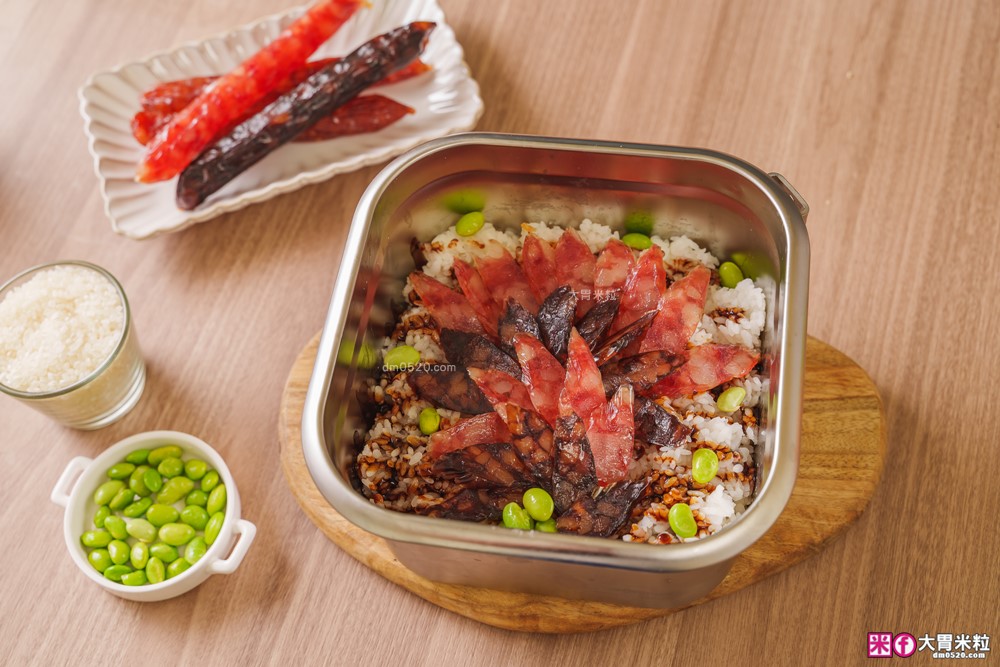 不鏽鋼保鮮盒萬用鍋推薦「Pierre Cardin 保鮮煮義鍋」蒸煮炸烤+保鮮全搞定│可拆卸手把~家用露營折疊鍋推薦│iCook愛料理市集-廚具開箱(32)