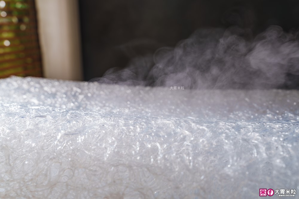 一覺進入宇宙太空「Ez.sleep 舒眠博士 太空懸浮床墊+太空懸浮枕+翡翠極凍被」4D高分子透氣纖維+涼感永凍紗表布~天天都想躺平