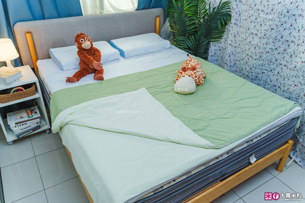 一覺進入宇宙太空「Ez.sleep 舒眠博士 太空懸浮床墊+太空懸浮枕+翡翠極凍被」4D高分子透氣纖維+涼感永凍紗表布~天天都想躺平