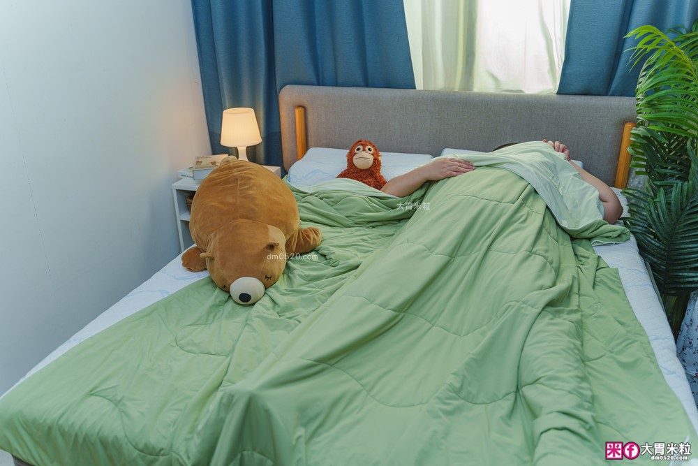 一覺進入宇宙太空「Ez.sleep 舒眠博士 太空懸浮床墊+太空懸浮枕+翡翠極凍被」4D高分子透氣纖維+涼感永凍紗表布~天天都想躺平