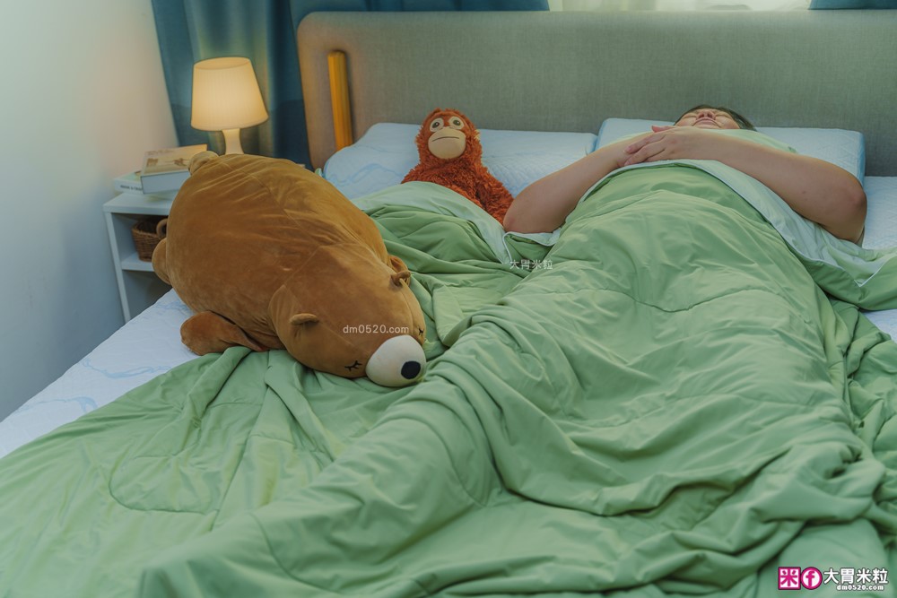 一覺進入宇宙太空「Ez.sleep 舒眠博士 太空懸浮床墊+太空懸浮枕+翡翠極凍被」4D高分子透氣纖維+涼感永凍紗表布~天天都想躺平