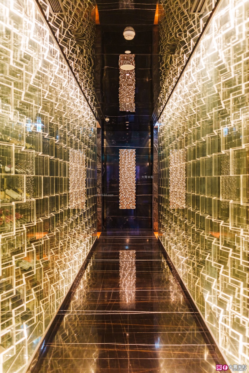 台北米其林火鍋推薦「文華精品 但馬家涮涮鍋」超值午間雙人套餐6折就能開吃，打卡加送澎湖牡蠣(平日限定)