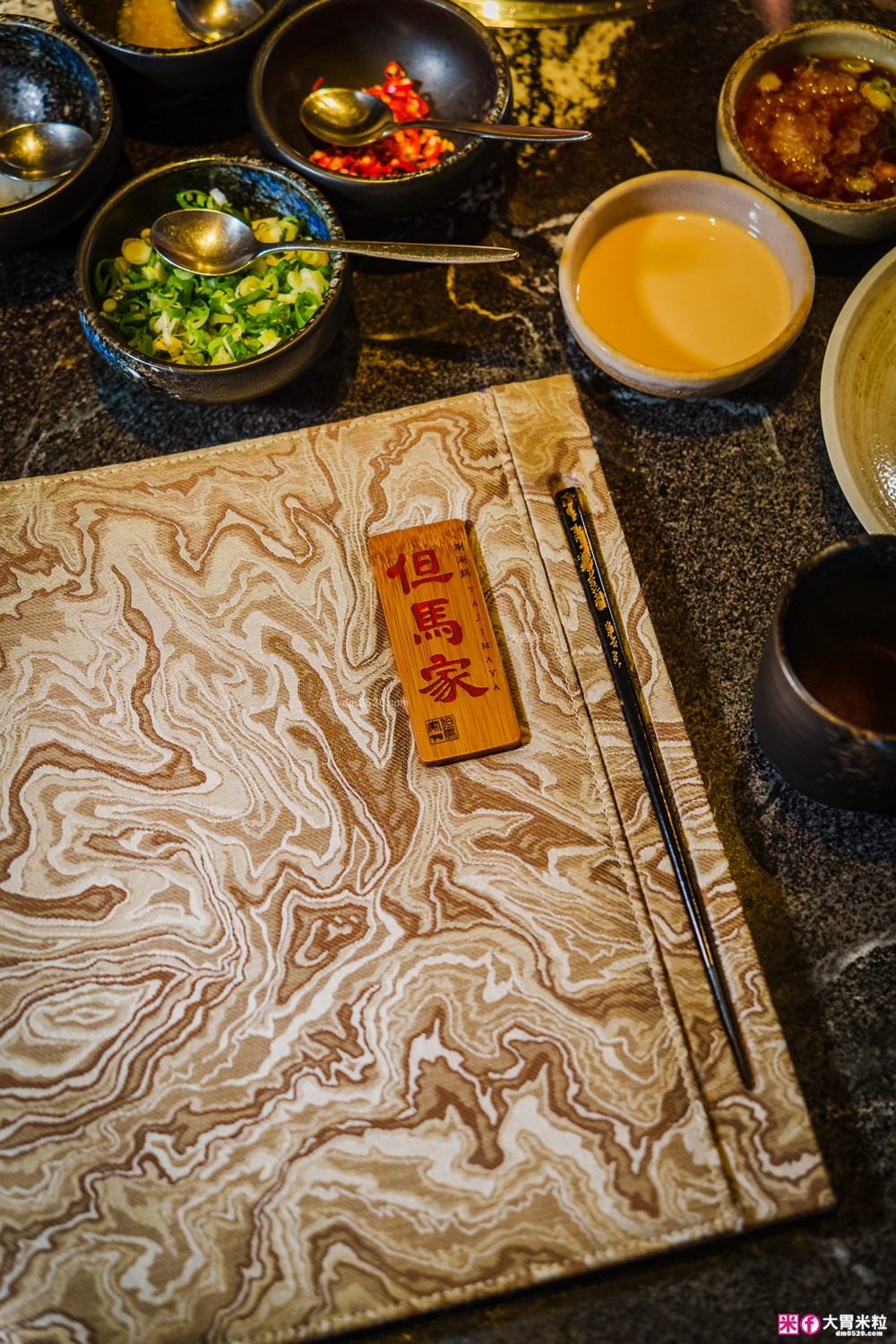 台北米其林火鍋推薦「文華精品 但馬家涮涮鍋」超值午間雙人套餐6折就能開吃,打卡加送澎湖牡蠣(平日限定) 台北米其林火鍋推薦「文華精品 但馬家涮涮鍋」超值午間雙人套餐6折就能開吃,打卡加送澎湖牡蠣(平日限定)