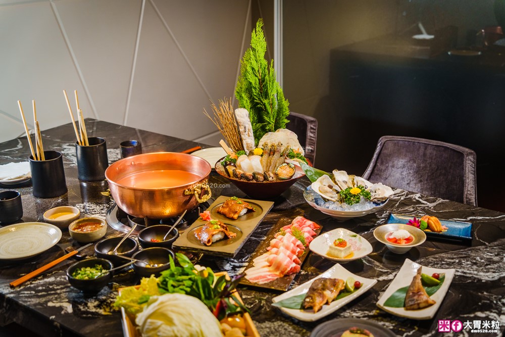 台北米其林火鍋推薦「文華精品 但馬家涮涮鍋」超值午間雙人套餐6折就能開吃，打卡加送澎湖牡蠣(平日限定)