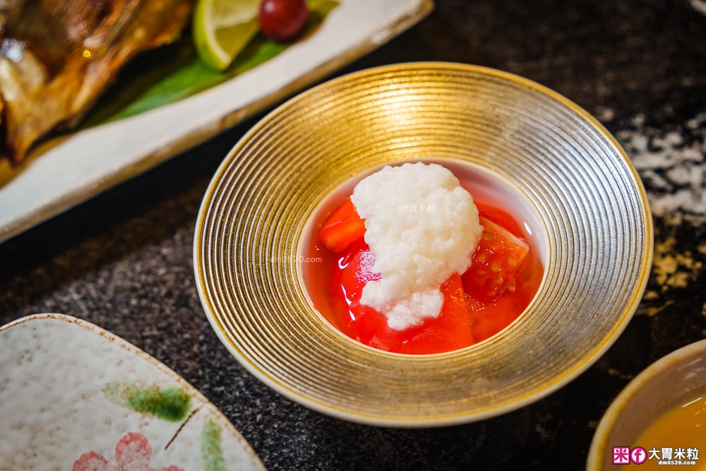 台北米其林火鍋推薦「文華精品 但馬家涮涮鍋」超值午間雙人套餐6折就能開吃，打卡加送澎湖牡蠣(平日限定)