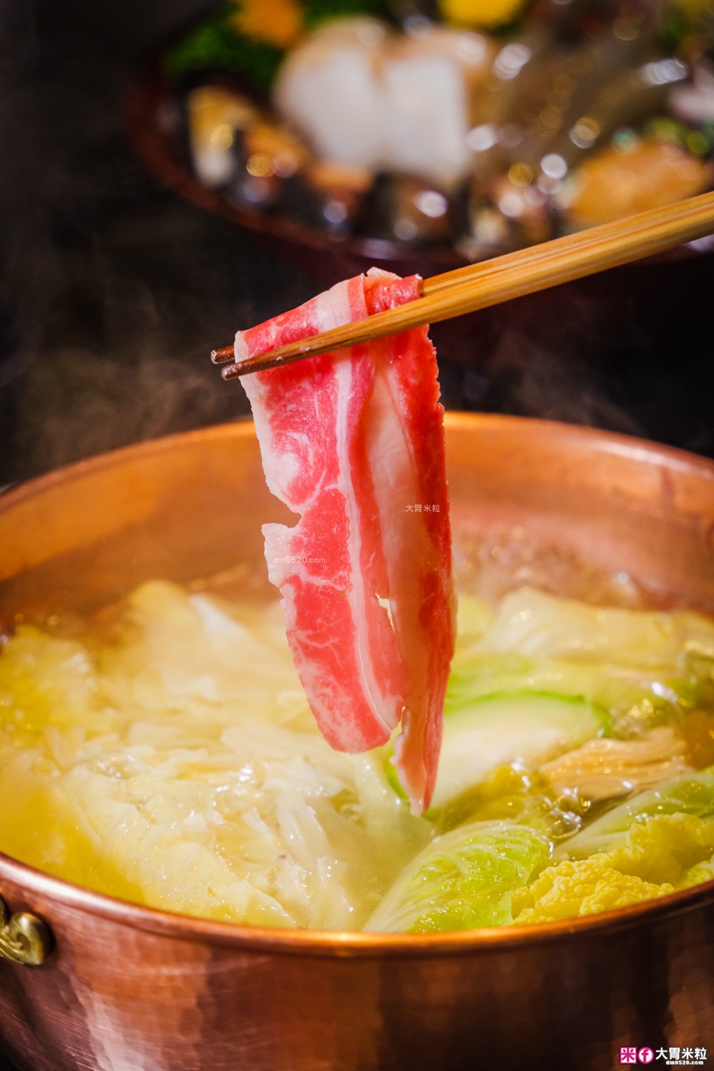 台北米其林火鍋推薦「文華精品 但馬家涮涮鍋」超值午間雙人套餐6折就能開吃,打卡加送澎湖牡蠣(平日限定) 台北米其林火鍋推薦「文華精品 但馬家涮涮鍋」超值午間雙人套餐6折就能開吃,打卡加送澎湖牡蠣(平日限定)