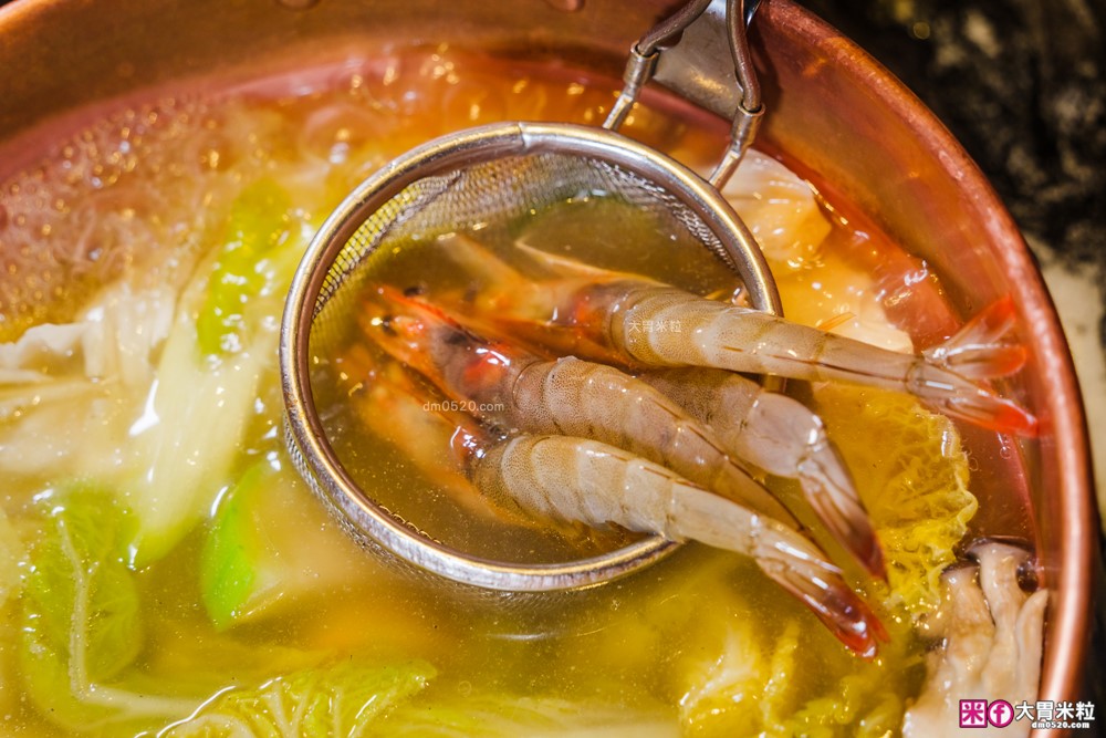 台北米其林火鍋推薦「文華精品 但馬家涮涮鍋」超值午間雙人套餐6折就能開吃，打卡加送澎湖牡蠣(平日限定)