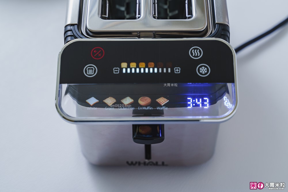 可頌貝果鬆餅都能烤「美國 Whall極致酥脆烤麵包機」全台唯一觸控烤麵包機│11段烤色+A4體積卻藏著大魔王實力 可頌貝果鬆餅都能烤「美國 Whall極致酥脆烤麵包機」全台唯一觸控烤麵包機│11段烤色+A4體積卻藏著大魔王實力