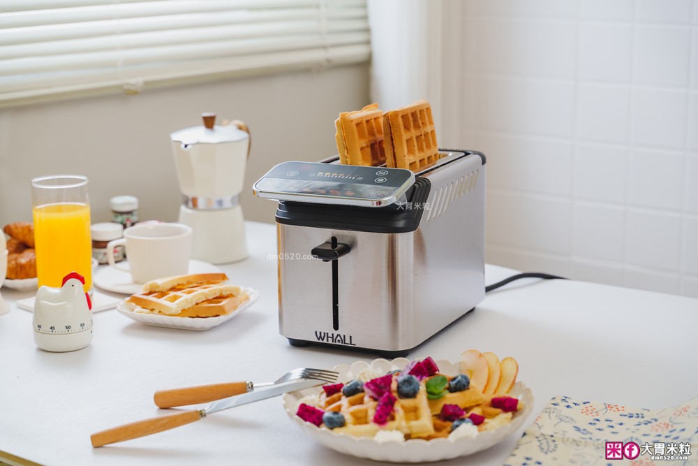 可頌貝果鬆餅都能烤「美國 Whall極致酥脆烤麵包機」全台唯一觸控烤麵包機│11段烤色+A4體積卻藏著大魔王實力