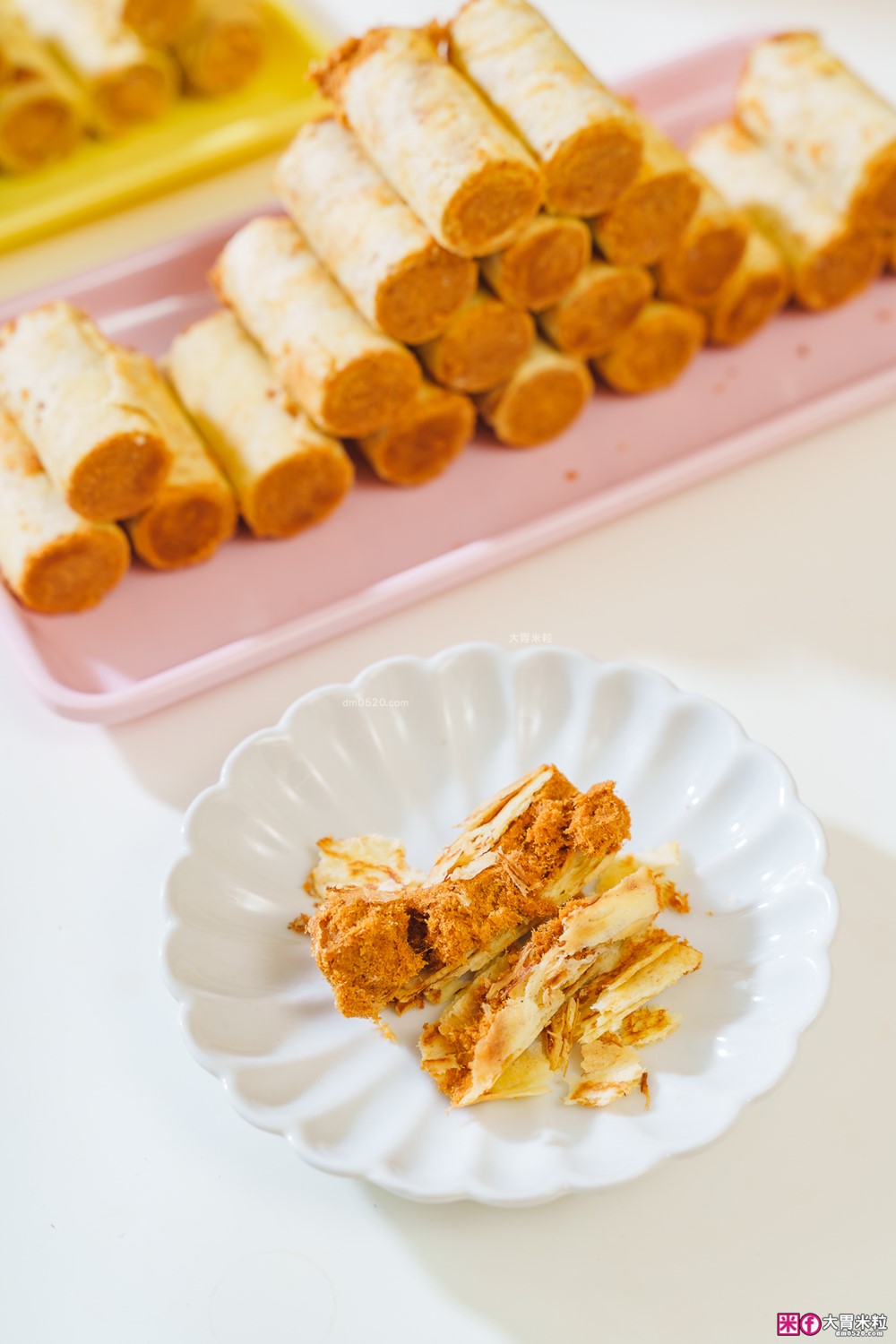 台中中秋禮盒開箱「Kris克里酥 花生+肉鬆爆餡蛋捲禮盒」酥脆爆漿~滿嘴蛋香一次滿足│宅配團購蛋捲推薦│中秋禮盒推薦2025