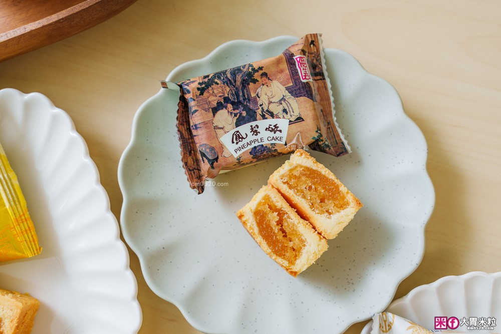 2025中秋禮盒推薦│momo賞星鮮【大富翁名店鳳梨酥12入禮盒】全台 12 家夢幻鳳梨酥一次收服(吳寶春、俊美、手信坊、陳允寶泉)