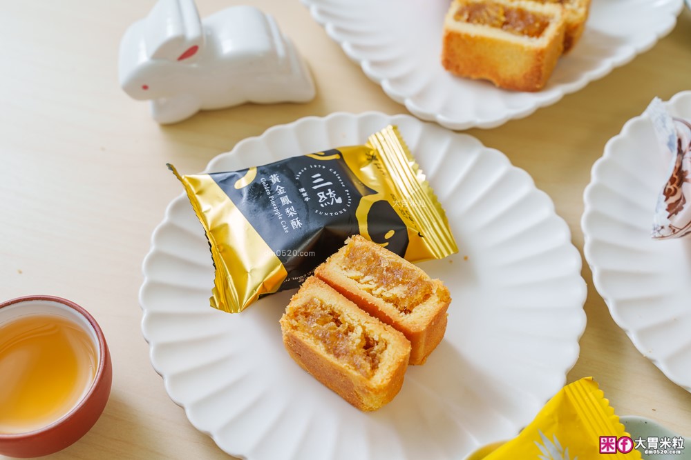 2025中秋禮盒推薦│momo賞星鮮【大富翁名店鳳梨酥12入禮盒】全台 12 家夢幻鳳梨酥一次收服(吳寶春、俊美、手信坊、陳允寶泉)