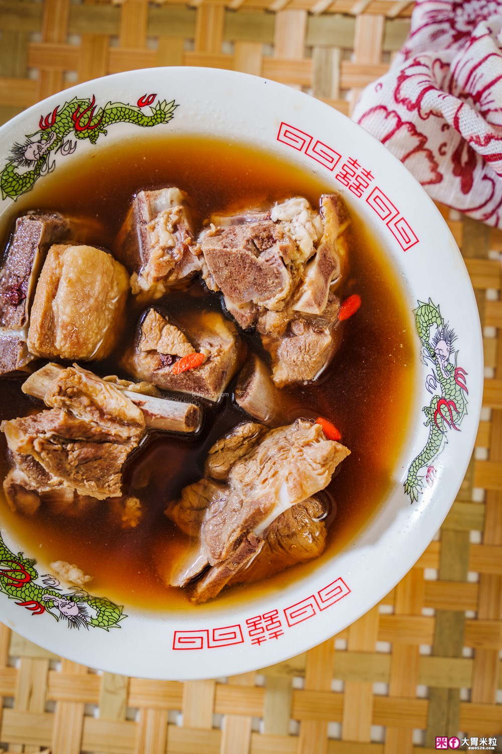 上班族必囤！基隆廟口「百年吳家」冷凍漢方養生湯-藥燉排骨+麻油雞+羊肉爐~宅配到府，加熱即食！