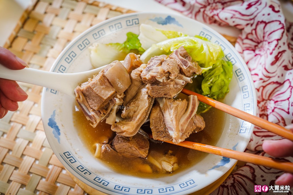 上班族必囤！基隆廟口「百年吳家」冷凍漢方養生湯-藥燉排骨+麻油雞+羊肉爐~宅配到府，加熱即食！