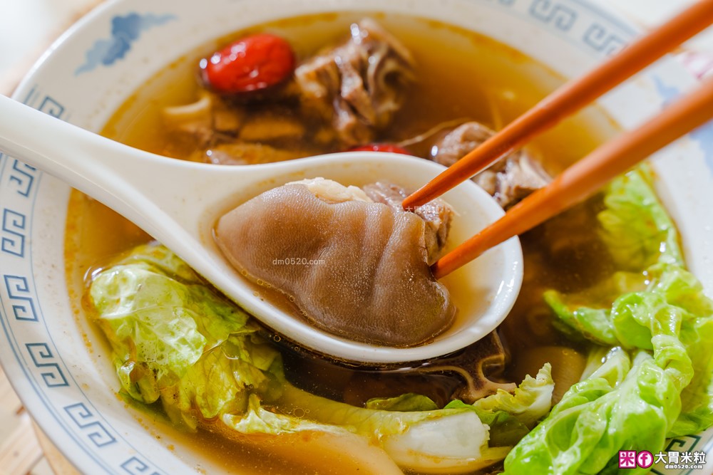 上班族必囤！基隆廟口「百年吳家」冷凍漢方養生湯-藥燉排骨+麻油雞+羊肉爐~宅配到府，加熱即食！