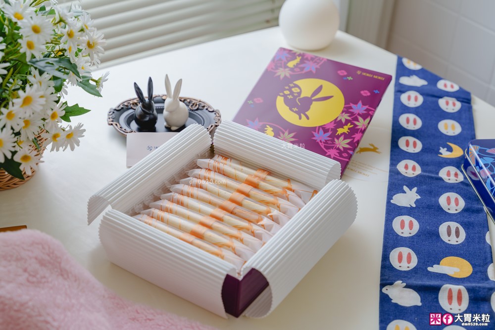 日本東京伴手禮「YOKU MOKU 金秋綜合禮盒」海外限定紅茶雪茄蛋捲+原味款~日本買不到│2025中秋禮盒推薦